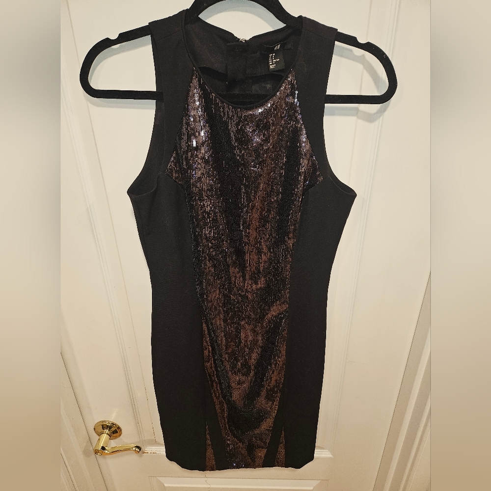 H&M Black W/ Silver Sequins Mini Dress Size 8